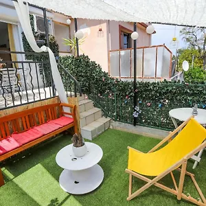 Appartement Beau Studio Proche De La Plage, Villeneuve-Loubet